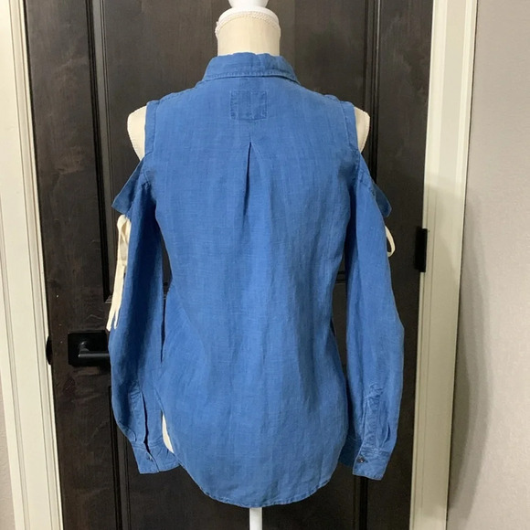 Rails Cold Shoulder Top NWT - Picture 2 of 8